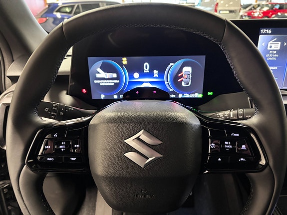 Suzuki eVitara 8 of 14