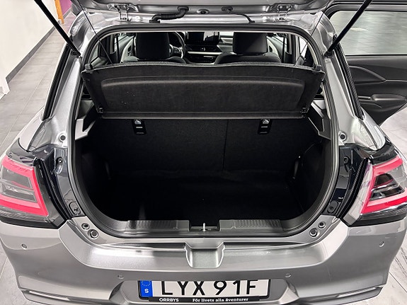 Suzuki Swift 14 of 14