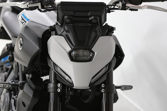 Yamaha MT 07 MT07 3 of 8