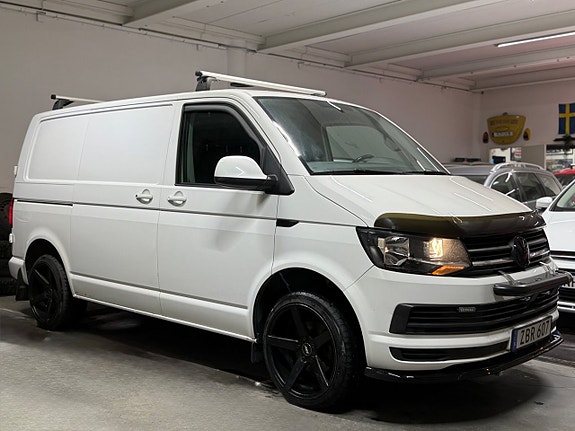 Volkswagen Transporter 3 of 5