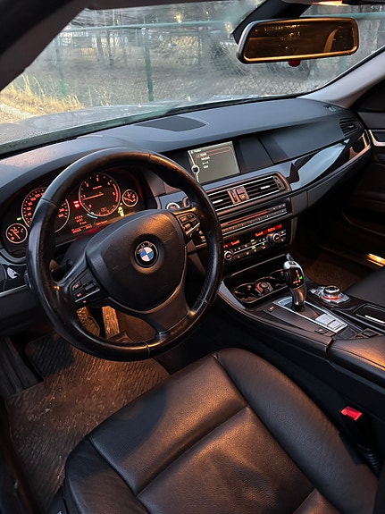 BMW 520d 11 of 12