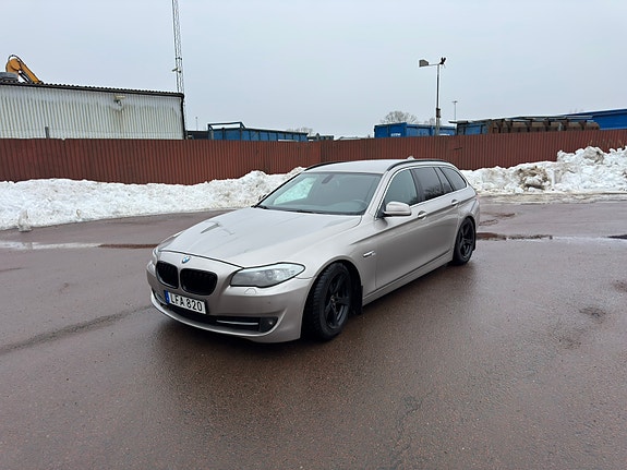 BMW 520d 3 of 12