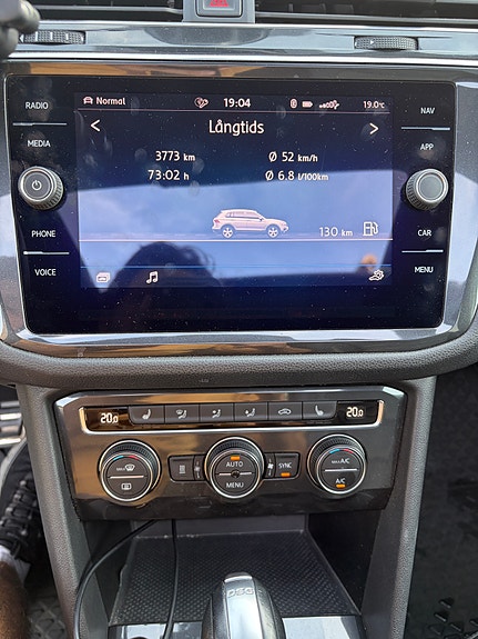 Volkswagen Tiguan Allspace 14 of 26