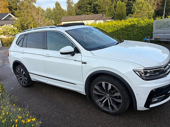 Volkswagen Tiguan Allspace 3 of 26