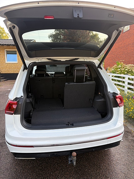 Volkswagen Tiguan Allspace 20 of 26