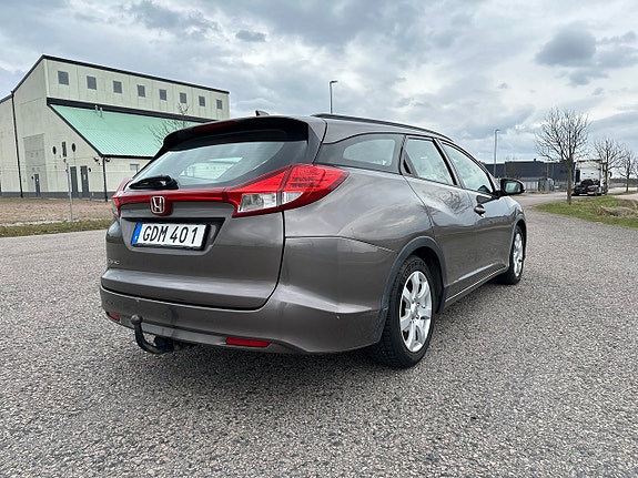 Honda Civic 4 of 5