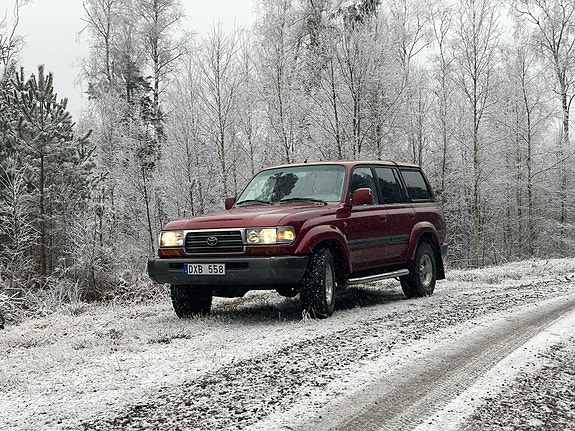 Toyota Land Cruiser 5 of 6