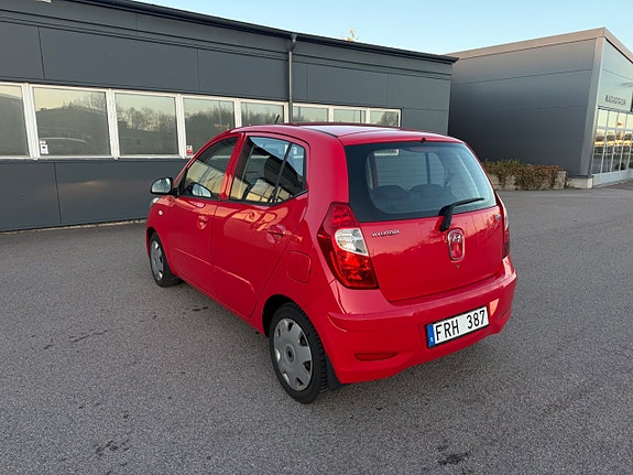 Hyundai i10 9 of 18