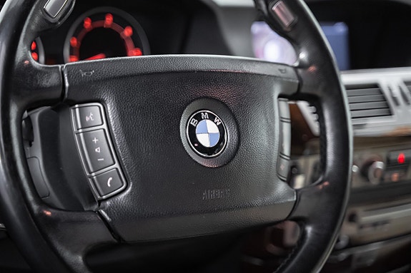 BMW 745d 15 of 27