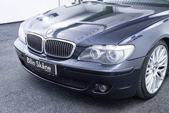 BMW 745d 5 of 5