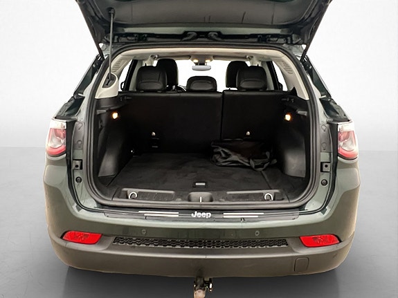 Jeep Compass 30 of 30