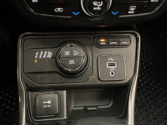 Jeep Compass 25 of 30