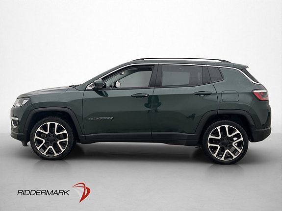 Jeep Compass 9 of 30