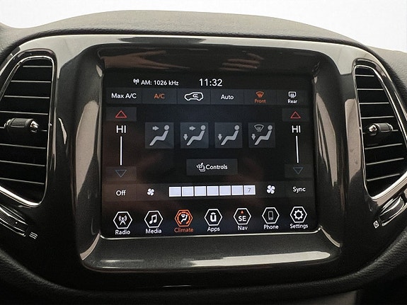 Jeep Compass 22 of 30