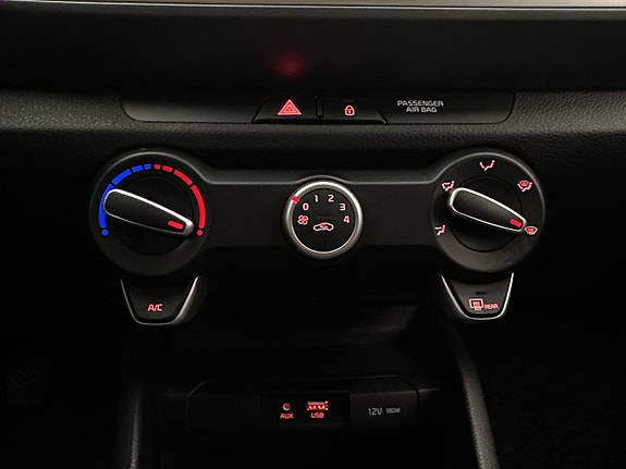 Kia Stonic 23 of 30
