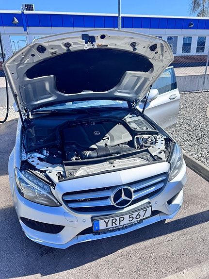 Mercedes-Benz C220 12 of 20