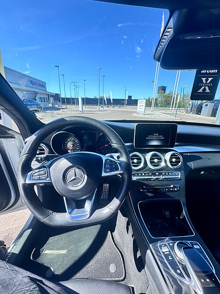 Mercedes-Benz C220 10 of 20