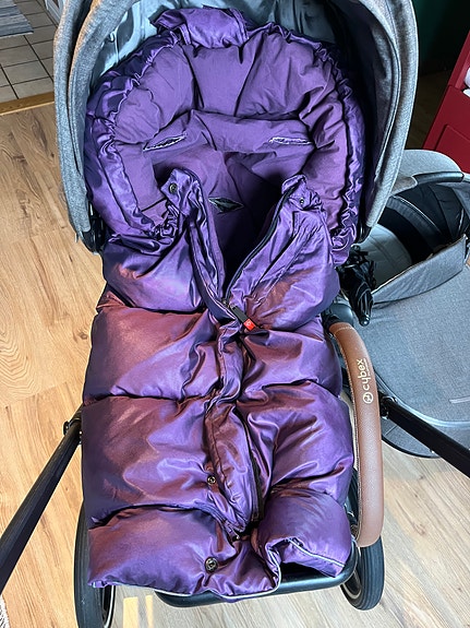 Product image 16 of 17