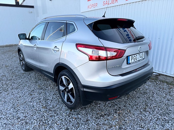 Nissan Qashqai 3 of 5