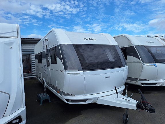 Hobby De Luxe 495 WFB Dubbelbädd