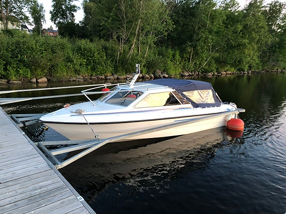 Fin Bella 640 HT Med Yamaha 175hk 3 of 10