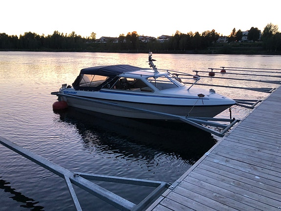 Fin Bella 640 HT Med Yamaha 175hk 2 of 10