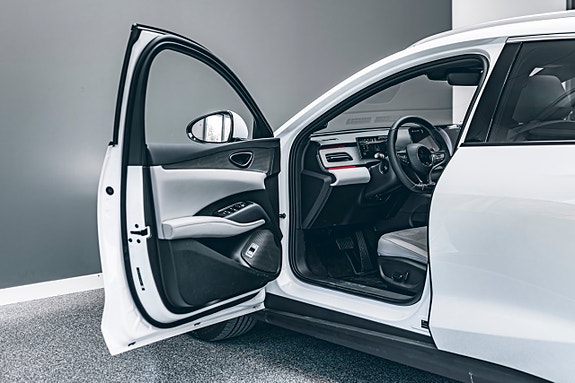 BYD Seal 6 8 of 21