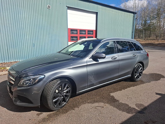 Mercedes-Benz C220 d