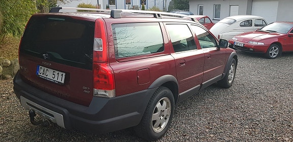 Volvo XC70 4 of 5