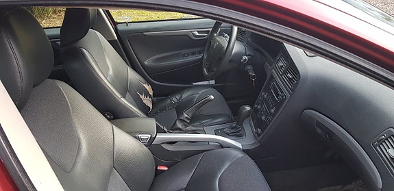 Volvo XC70 16 of 25