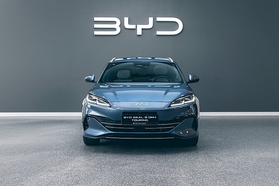 BYD Seal 6 5 of 5