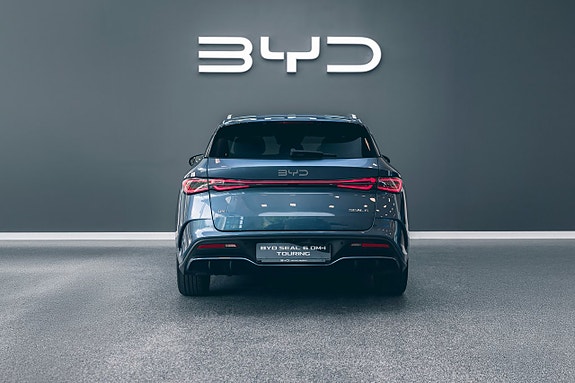 BYD Seal 6 4 of 5