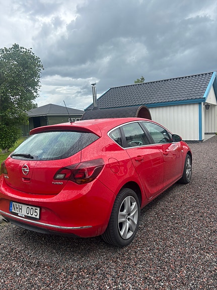 Opel Astra 3 of 3