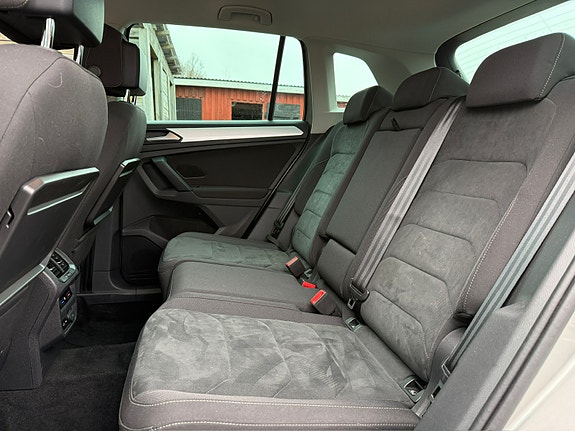 Volkswagen Tiguan 26 of 30