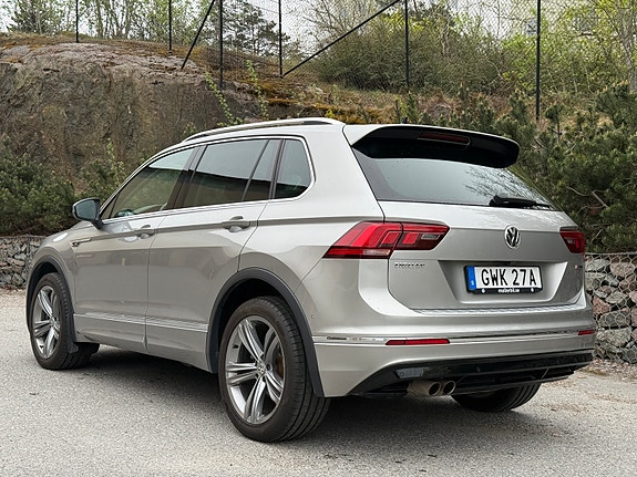 Volkswagen Tiguan 5 of 30