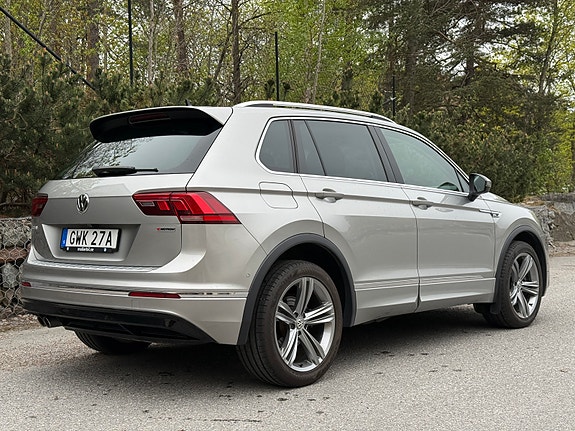 Volkswagen Tiguan 7 of 30