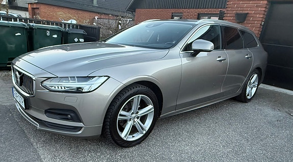 Volvo V90 4 of 10