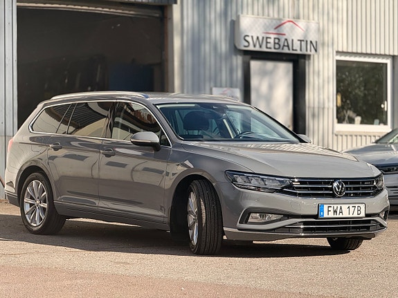 Volkswagen Passat 3 of 5