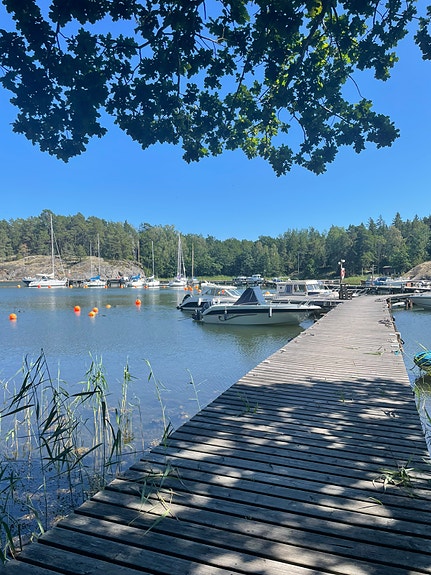 Hässelmara Hamn Värmdö - Lediga båtplatser sommar och vinterförvaring Hässelmara Hamn Värmdö 4 of 6