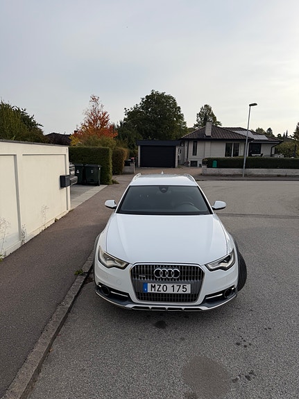 Audi A6 allroad 2 of 9