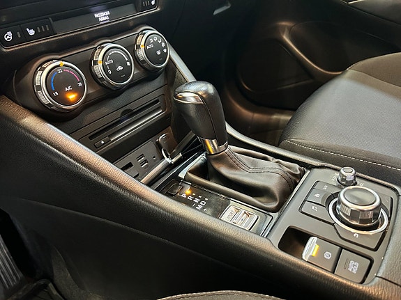 Mazda CX-3 11 of 16