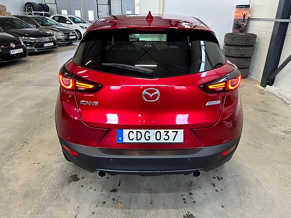Mazda CX-3 3 of 16