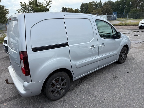 Peugeot Partner 4 of 8