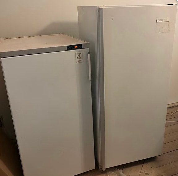 Kylskåp bortskänkes vid köp av Fryskåp