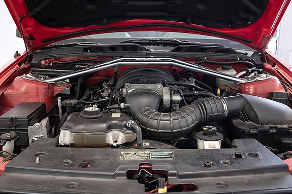 Ford Mustang 12 of 13