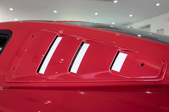 Ford Mustang 8 of 13