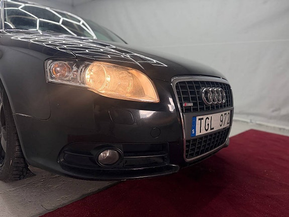 Audi A4 4 of 12