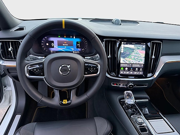 Volvo V60 22 of 30