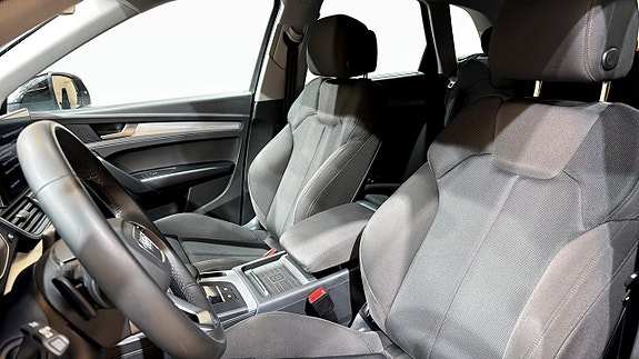 Audi Q5 10 of 22