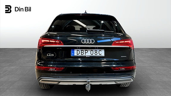 Audi Q5 5 of 22